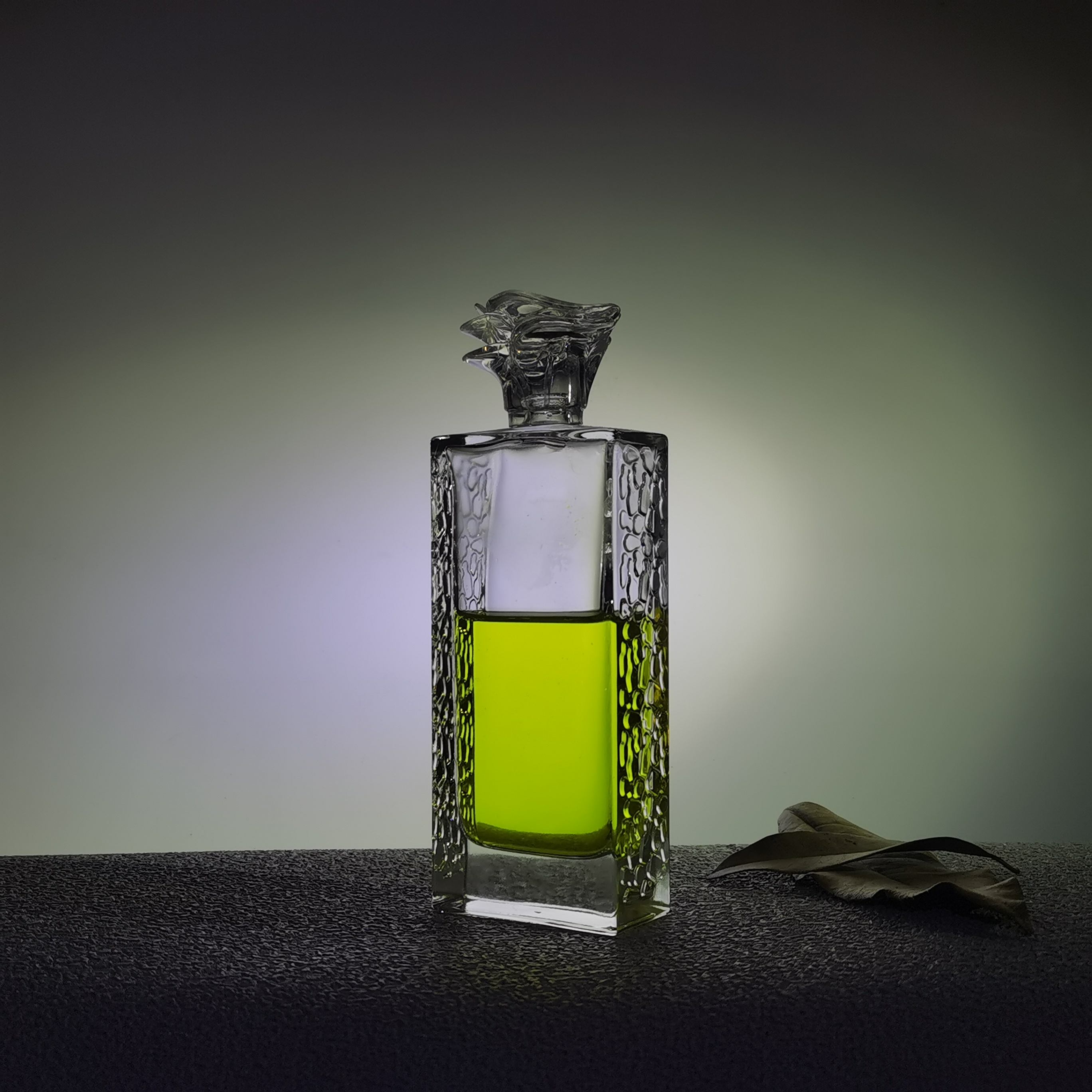 Hot Selling KeRuiJia KRJ-252 Square Zhejiang Perfume Bottle with Pump Sprayer Pr
